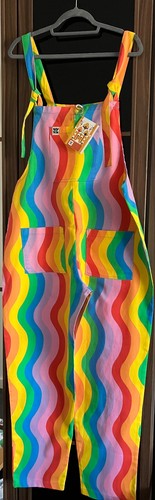 Bnwt gorgeous wavy rainbow - wavy,