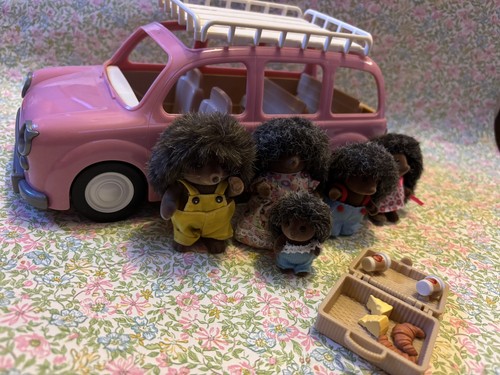 Sylvanian families family - families,