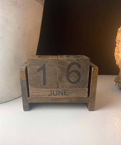 Langs wooden block calendar - wooden,