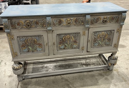 Stunning hand painted oak - stunning,