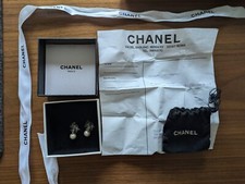CHANEL A12 V CC PEARL DROP EARRINGS
