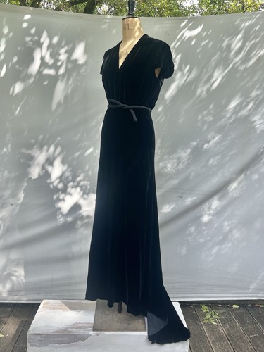 Silk velvet gown bias cut - bias,