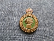 #369 – WW2 WOMEN’S LAND ARMY CAP BADGE