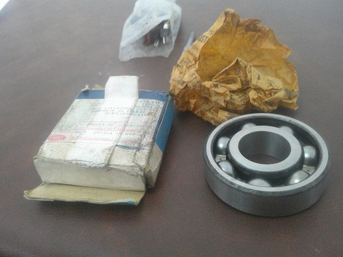 Genuine ford capri gearbox - genuine,