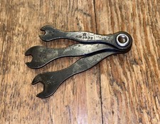 WW2 AIR MINISTRY MAGNETO