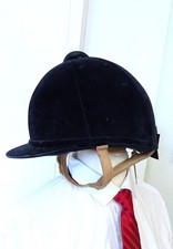 CHARLES OWEN H2000 NAVY SHOWING HAT SIZE 7 1/8 (58)