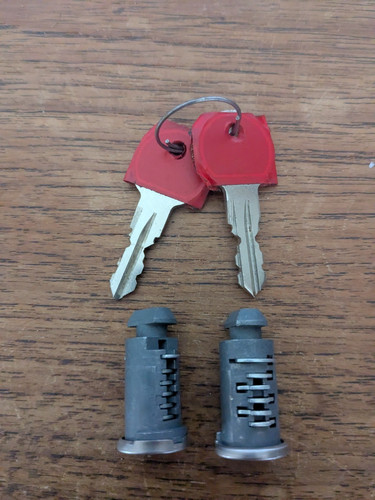 Thule lock key - x2,