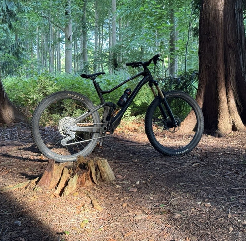 Lapierre black full suspension - lapierre,