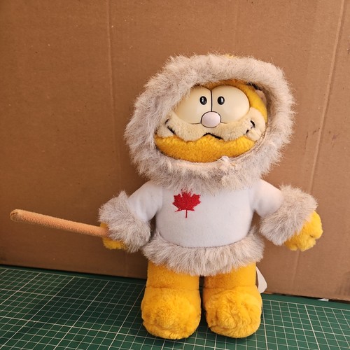 Vintage garfield plush - garfield,