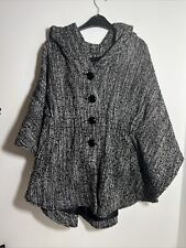 Steve Madden Black White Knit Poncho Dolman Short Sleeve Medium Coat With Hood