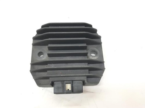 Battery charge regulator