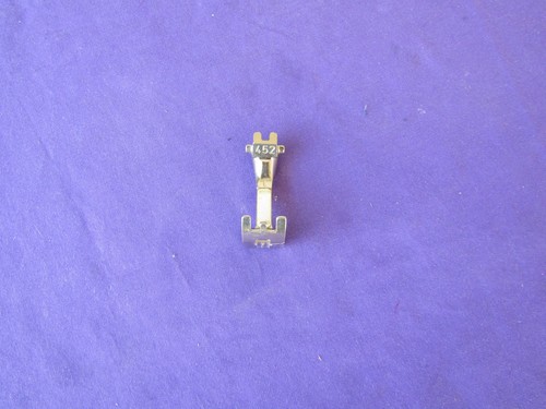 Bernina 452 manual buttonhole - manual,