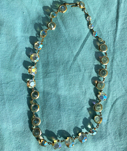 Bezel set clear - bezel,