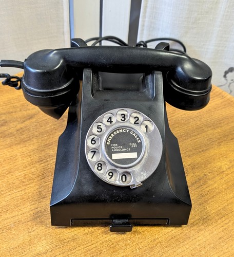 Vintage phone 40s - |,
