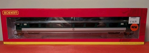 Hornby r40352b rail charter - hornby,