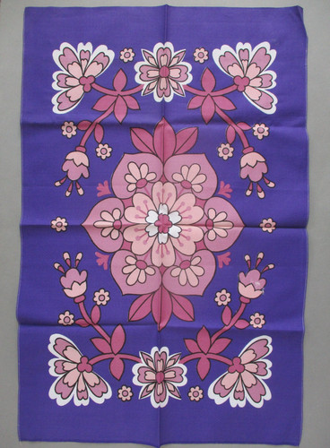 New vintage printed cotton - vintage,