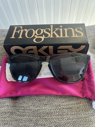 Oakley frogskins olive - oakley, nwt