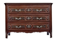 19TH CENTURY CARVED WALNUT FRENCH PROVINCIAL COMMODE