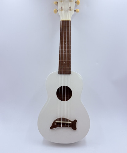 Makala ukulele pw - ,