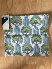 V&A Voysey Zip Bag