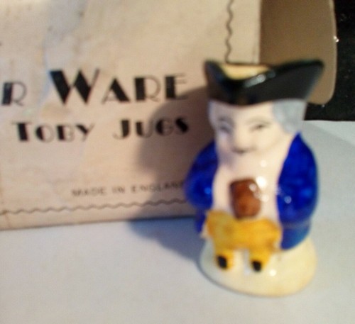 Miniature souvenir manor - i,