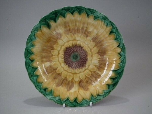 Wedgwood majolica sunflower - wedgwood,