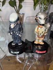 Preditor And Alien Head