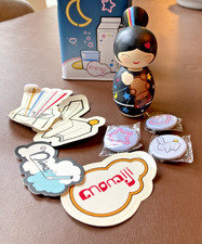 Momiji "Nani" In Tin Box