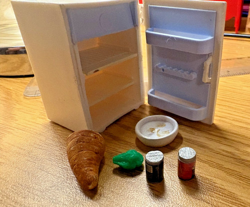 Doll house vintage lundby - doll,