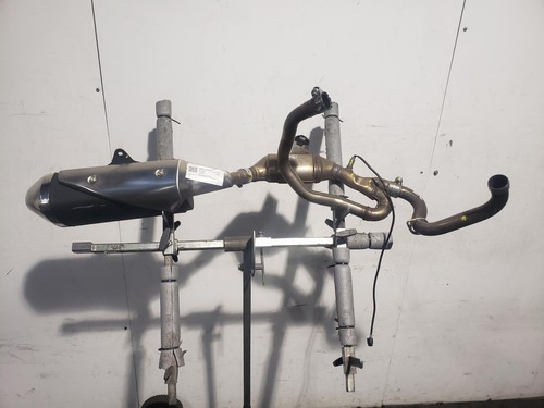 Suzuki sv650 2025 - exhaust, tail