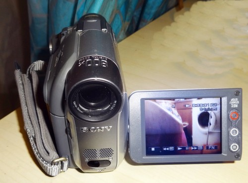 Sony handycam dcr hc22e - sony, dcr-hc22e