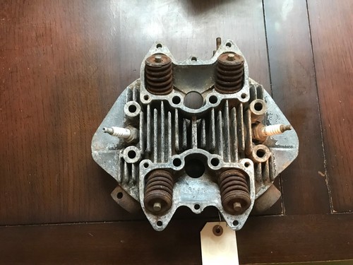 Triumph 650 cylinder - cylinder, head