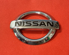 NISSAN - VINTAGE  CAR BADGE /