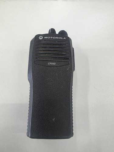 Motorola cp040 uhf walkie - motorola,
