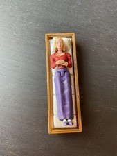  Shrek Sleeping  Beauty Figure RARE 2001 McFarlane Toys Fairytale Fugitives.  