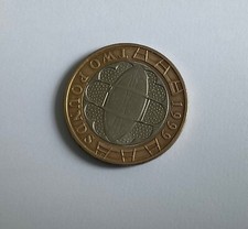 rare Rugby World Cup 1999 £2 coin with error. '999' on the rim, missing '1'