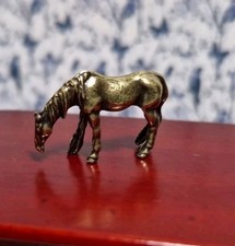 Dolls House Horse Grazing