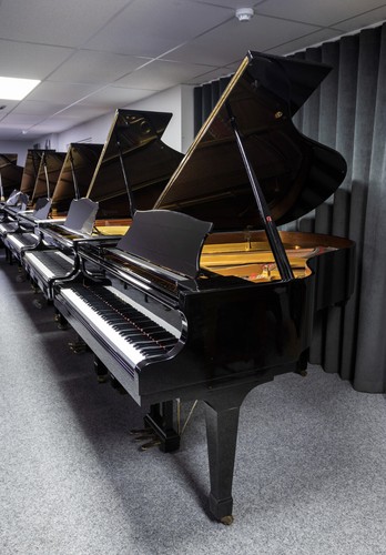 Offenbach grand piano around - offenbach, piano.