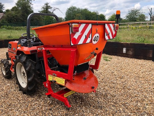 Salt spreader gritter 3pl - salt,