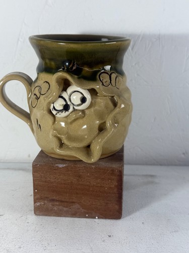Pretty ugly pottery vintage - pottery,,