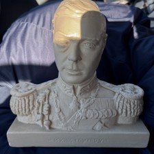 King Edward VIII Duke of Windsor Bust Coronation Souvenir