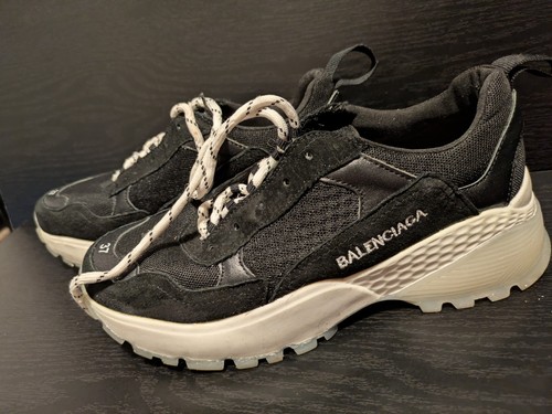 Authentic balenciaga triple - authentic, s