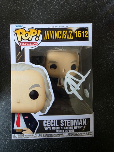 Invincible funko pop signed - invincible,