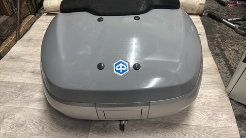 Piaggio mp3 500 luggage top - piaggio,