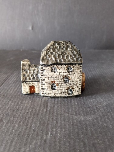 Vintage tey pottery miniature - vintage,