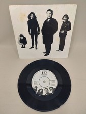 THE STRANGLERS  Walk On By  7"