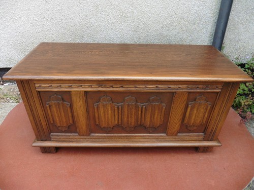 Quality old charm carved - carved, oak