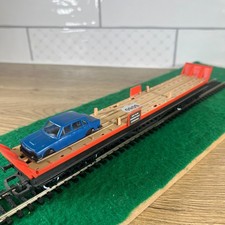 Hornby OO Gauge Car