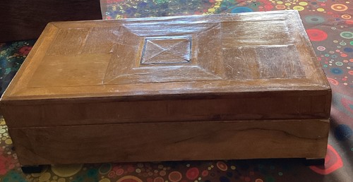 Large vintage musical box - large,