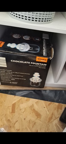 Chocolate fountain box - fountain,